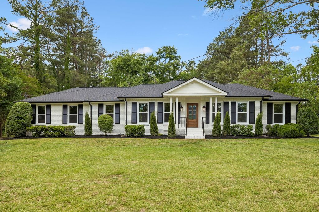 1505 Lipscomb Dr, Brentwood