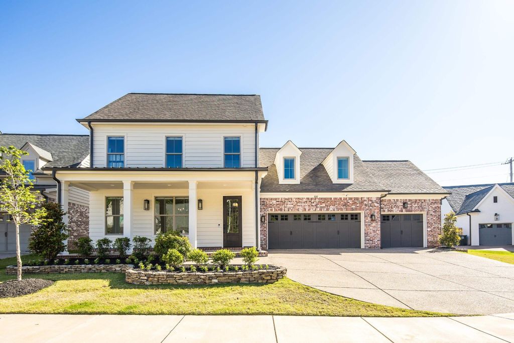 888 Cypress Vine Cv, Collierville
