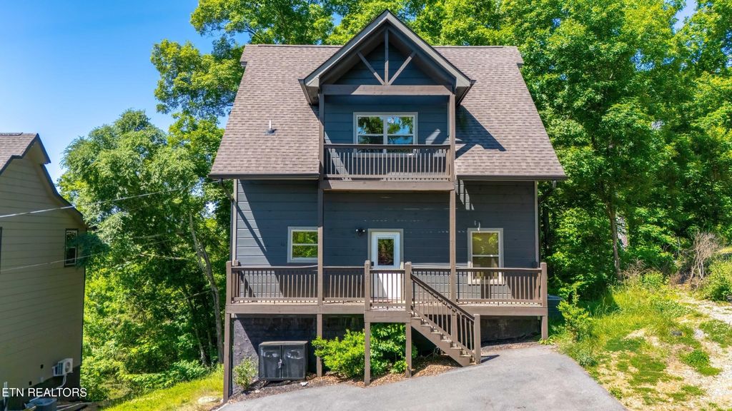 2127 Eagle Feather Drive, Sevierville