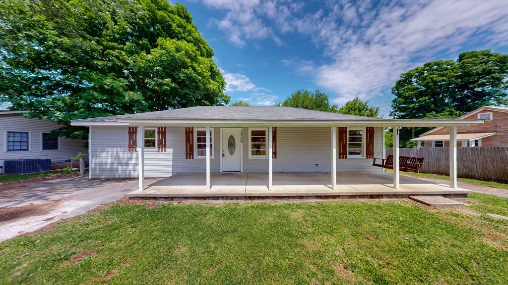 1508 Clark St, Winchester