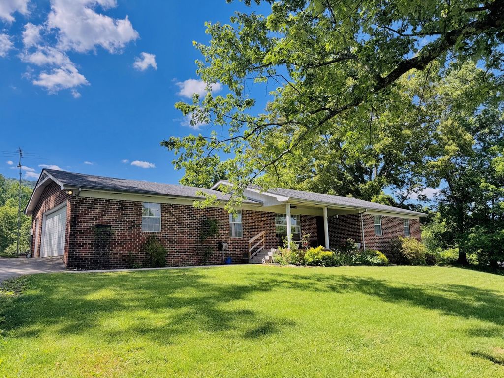 247 Belle Harrison Road, Evensville