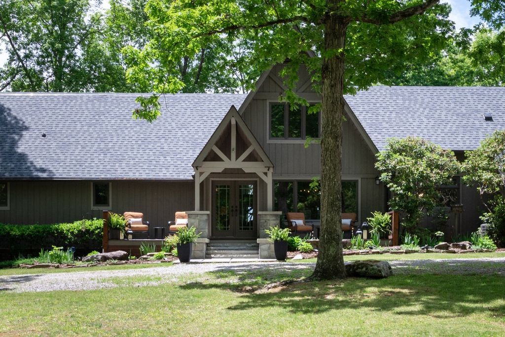 1517 Laurel Lake Dr, Monteagle