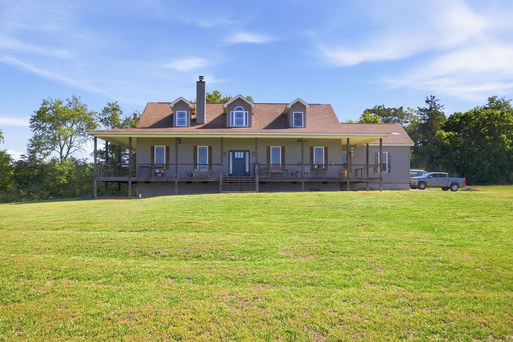 5975 Grasshopper Rd, Birchwood