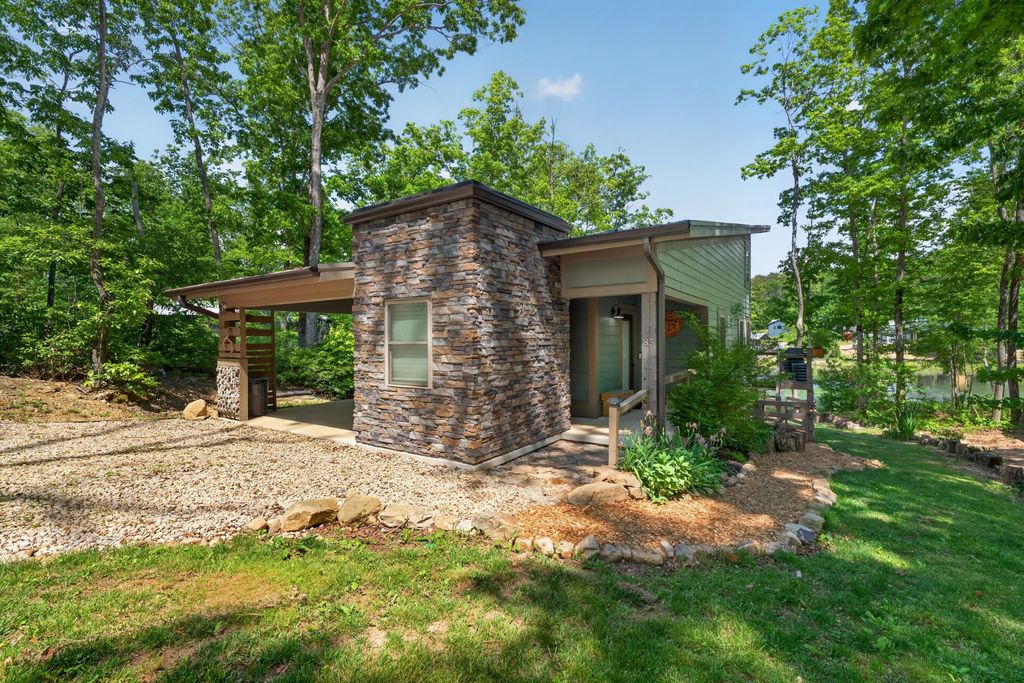 85 Hemlock Cv, Tracy City