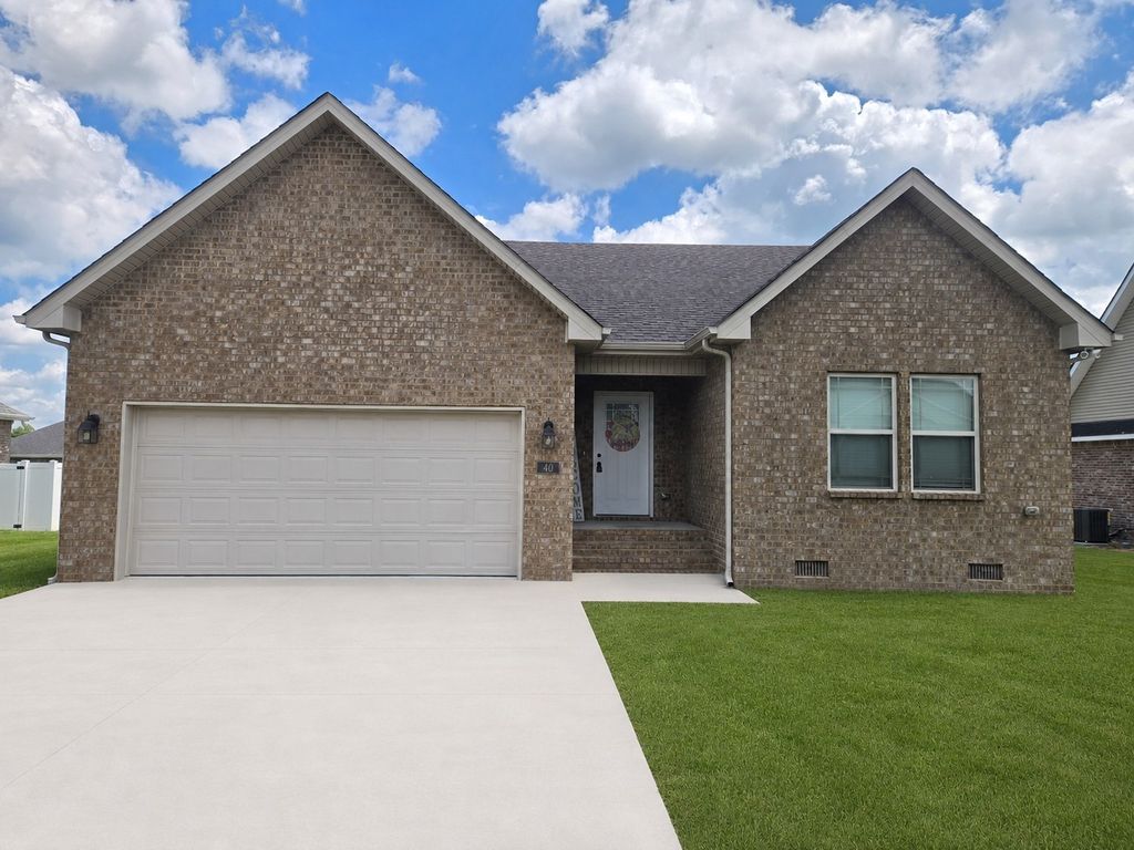 40 Daffodil Dr, Tullahoma