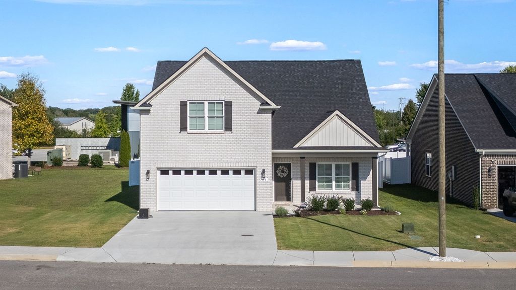 64 N Fork Branch Rd, Tullahoma