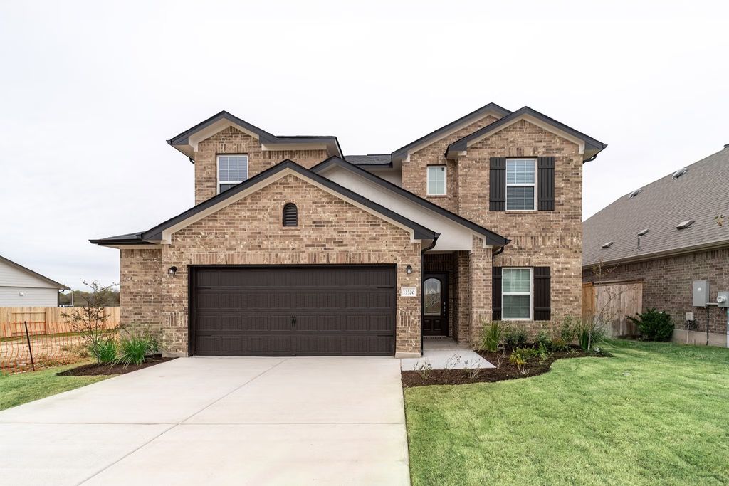 802 Tompkins Ln, Gallatin