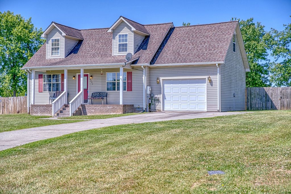 2292 Plunk Whitson Rd, Cookeville