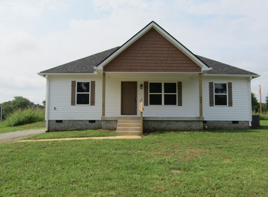 460 Crescent Factory Rd, Lawrenceburg