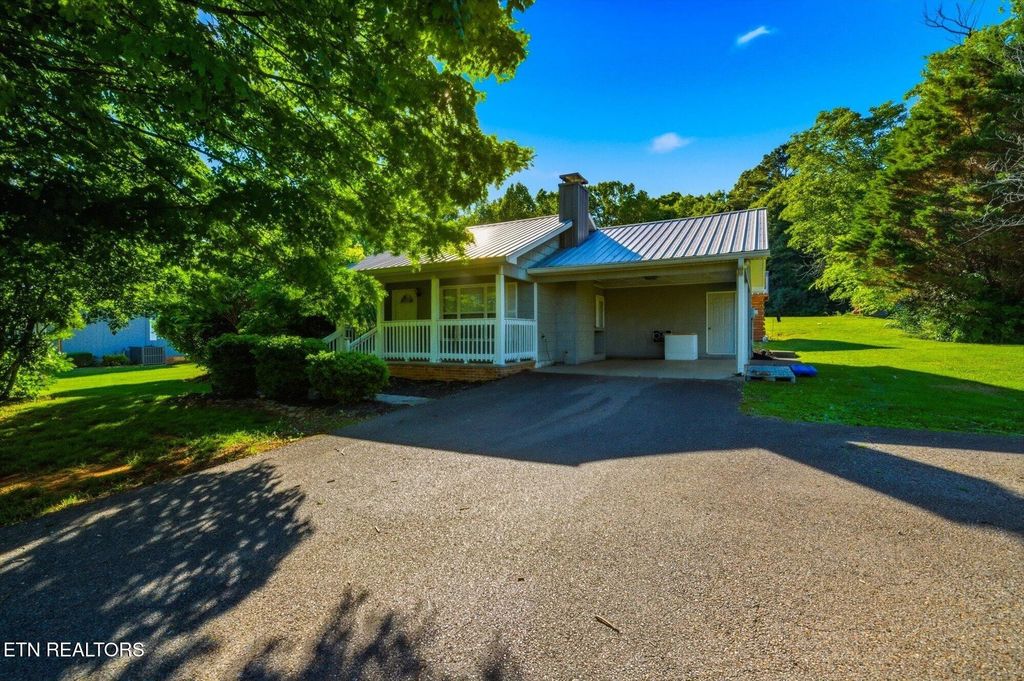 128 County Road 750, Athens