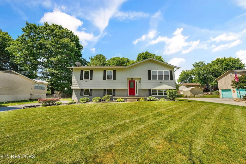 7613 Fall Wind Court, Powell