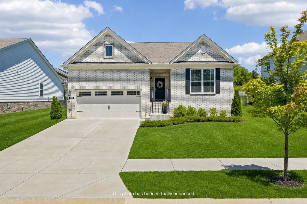 135 John T Alexander Blvd, Hendersonville