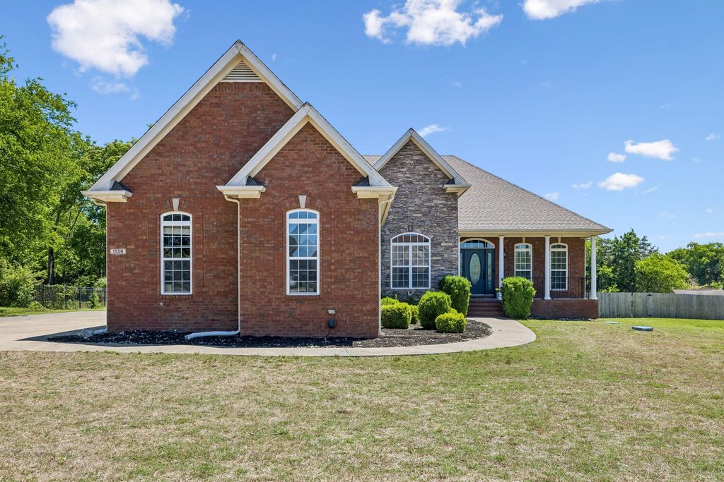 1136 Farmhouse Rd, Lascassas
