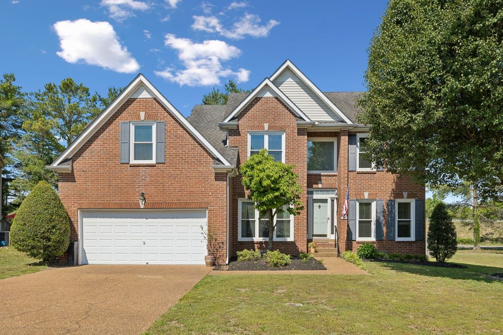 229 Circle View Dr, Franklin