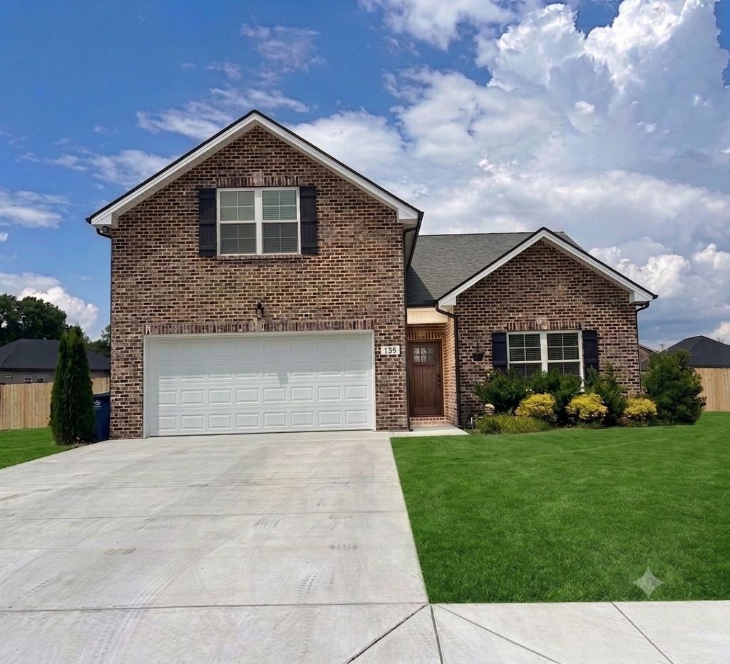 138 Blanford Cir, Manchester