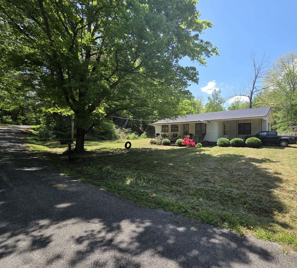 1316 Owl Hollow Rd, Linden