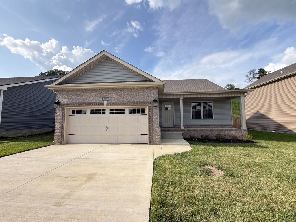 279 Cardinal Creek 139 Brenda Dr, Clarksville