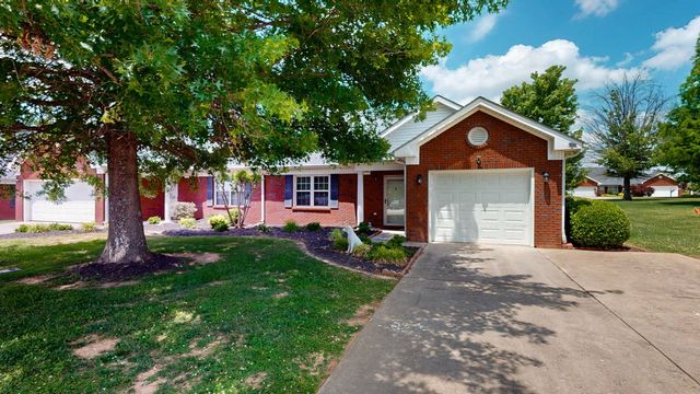 109 Horseshoe Ct, Shelbyville