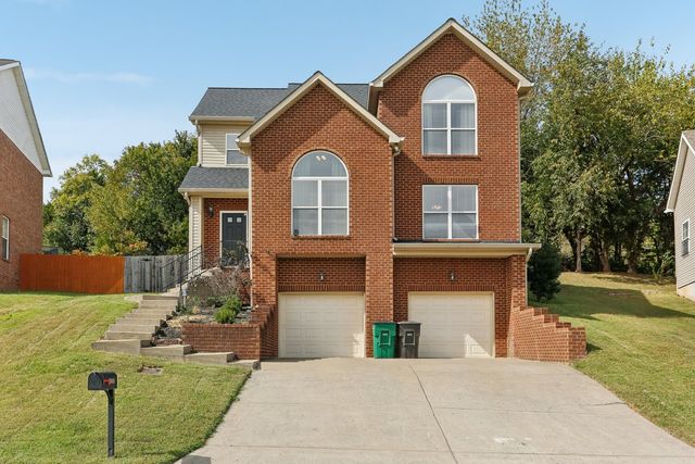 2048 Harvest Ln, Nashville