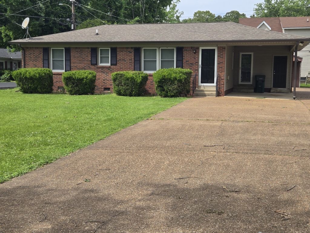 95 Sunset Dr, Waverly