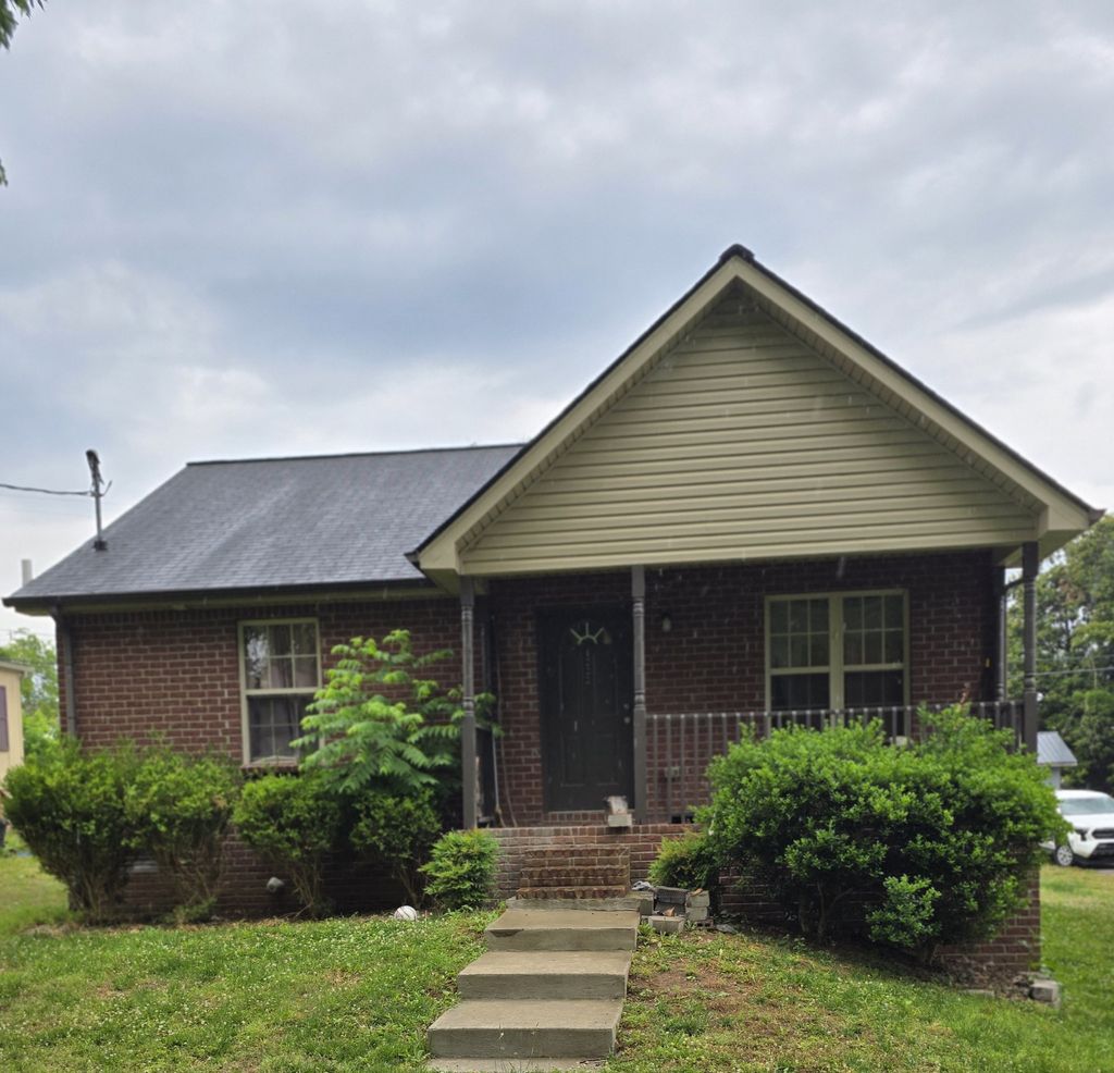 4223 Woods St, Old Hickory