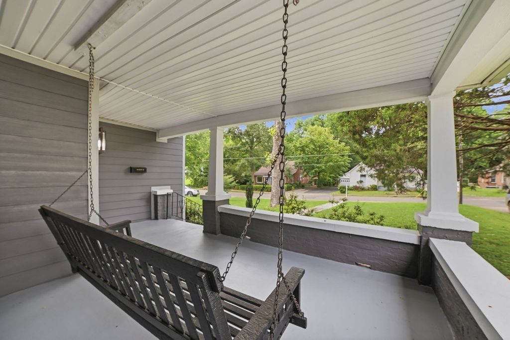 113 White St, Martin