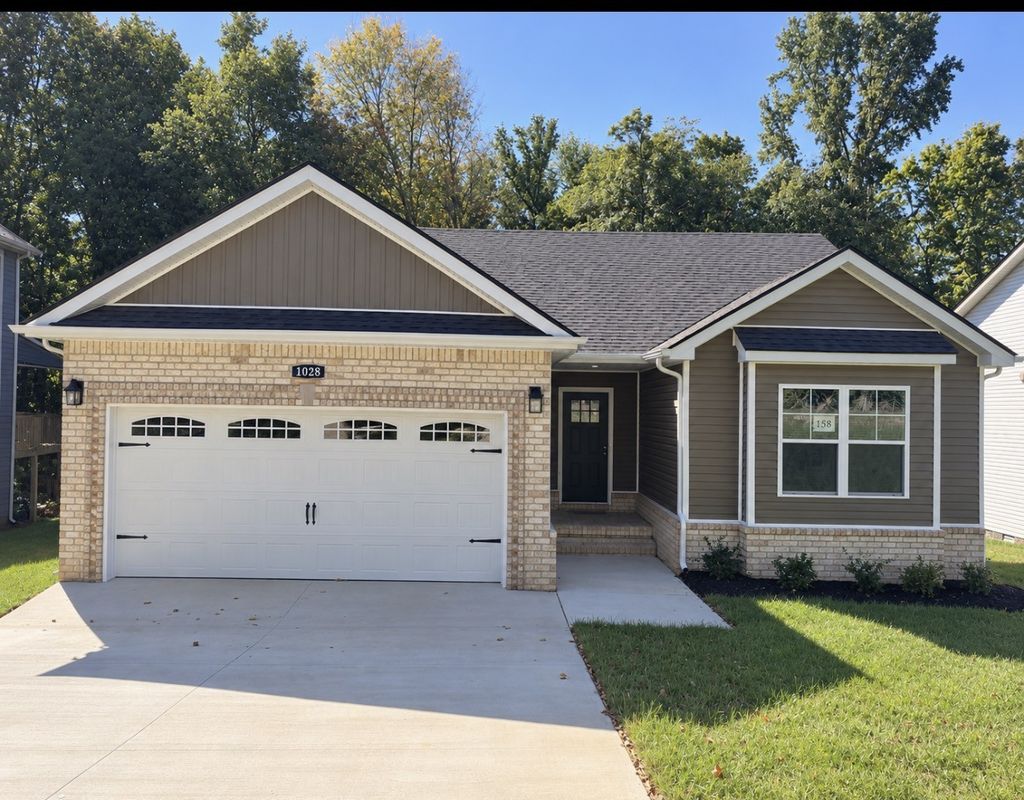 158 Irish Hills, Clarksville