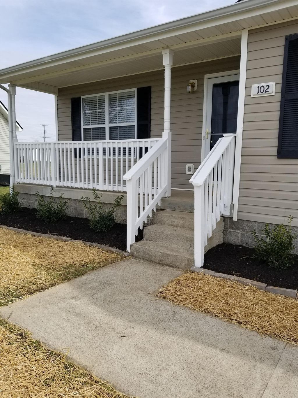 102 Josephines Ct, Oak Grove