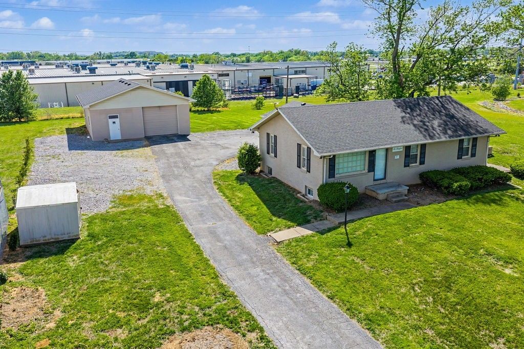 2671 Pembroke Rd, Hopkinsville