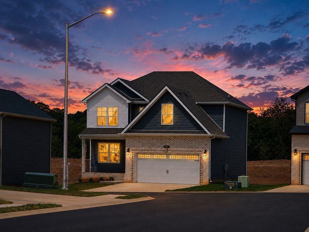 316 Cardinal Creek, Clarksville