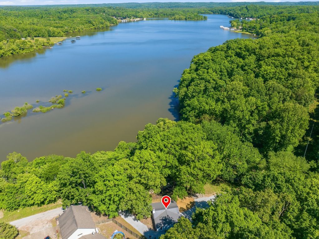 549 Little Jackson Ln, Parsons
