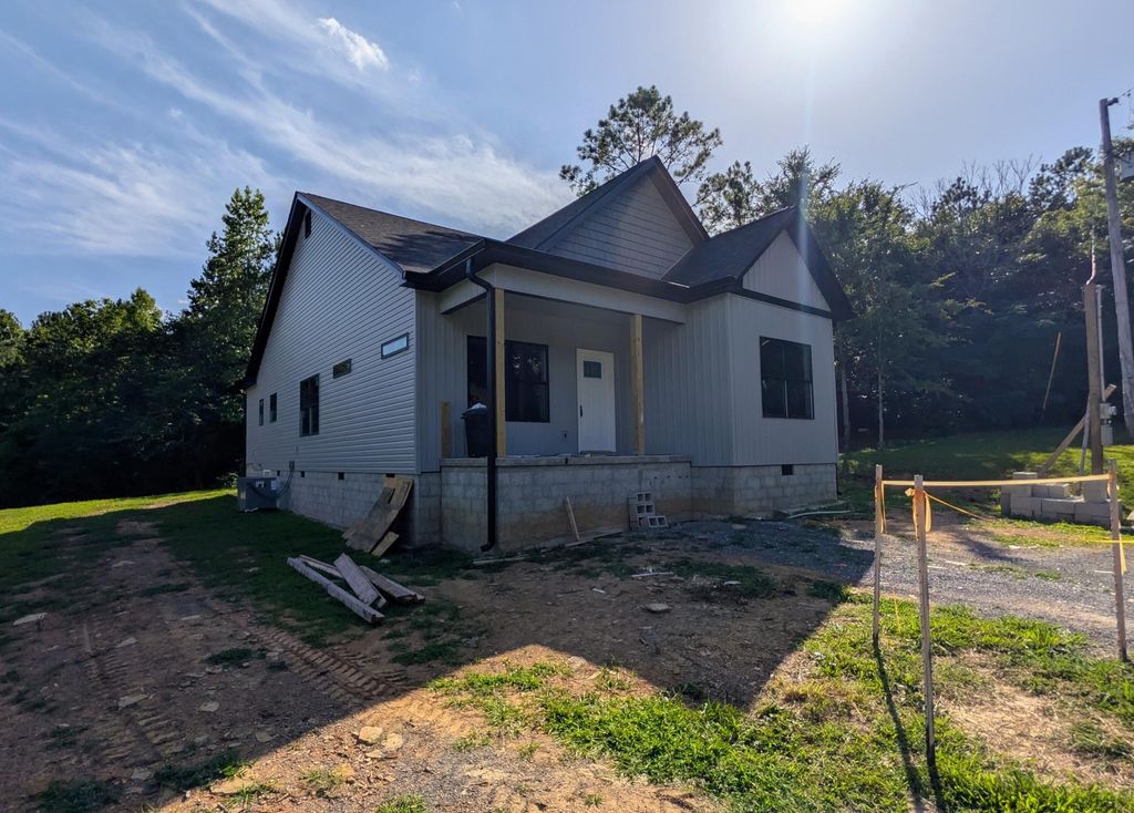 1425 Horns Creek Road, Old Fort