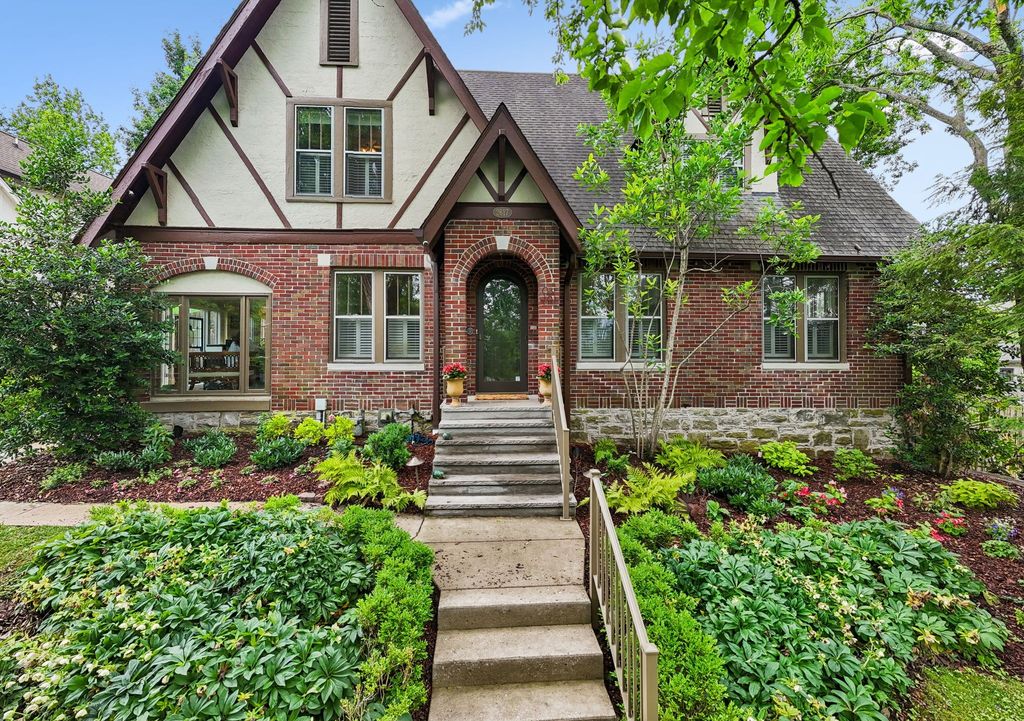 2617 Barton, Nashville