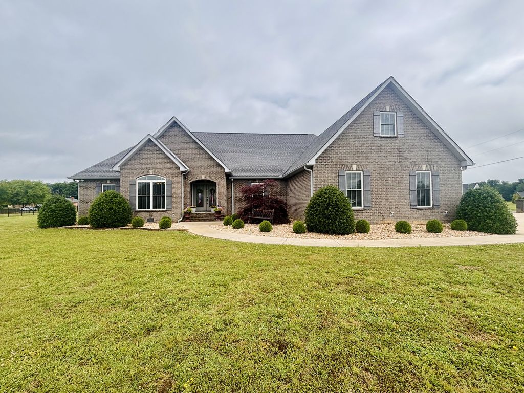 176 Post Oak Ln, Smithville