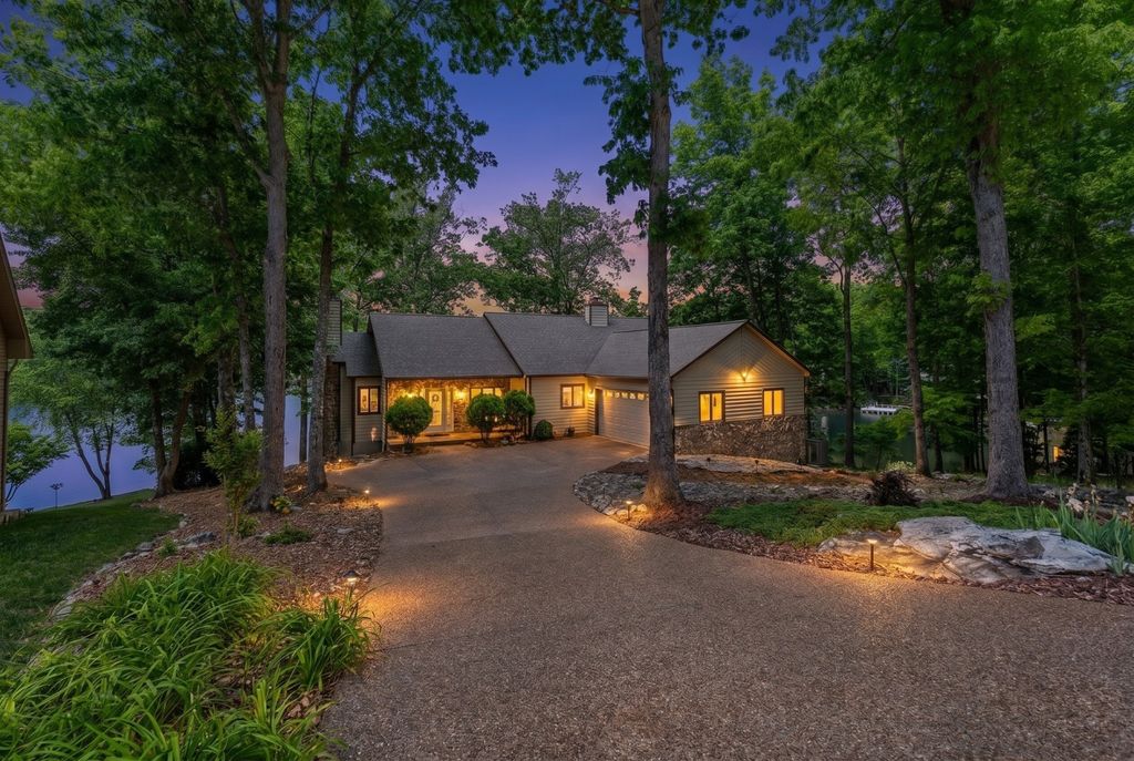63 Brummel Lane, Crossville