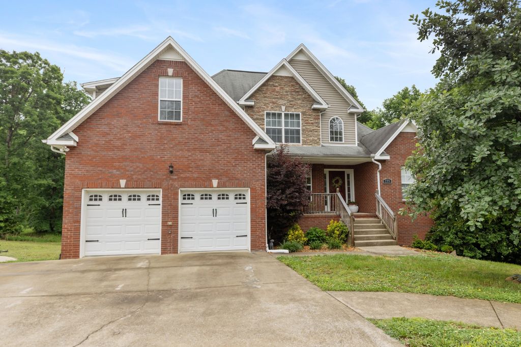 379 Misty Dr, Pleasant View