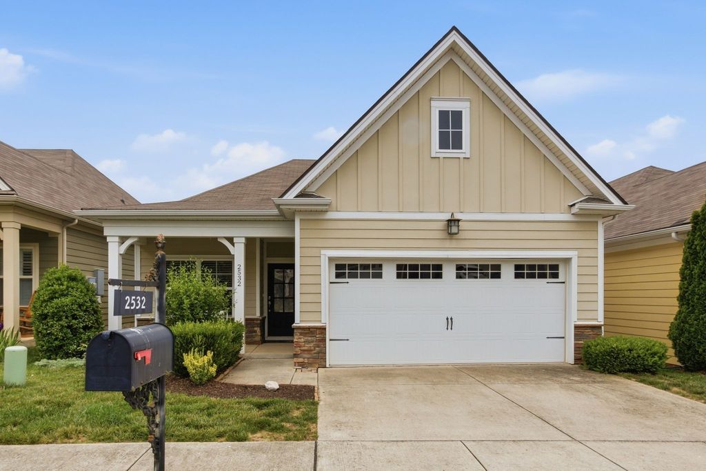 2532 Hanover Dr, Columbia