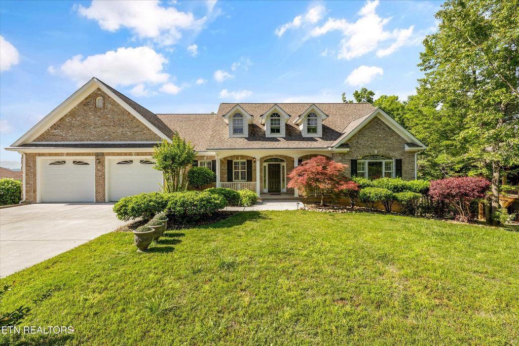 2177 Riverview Drive, Dandridge