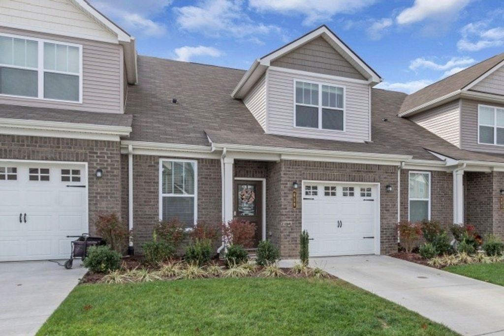 659 Birdie Dr, Spring Hill
