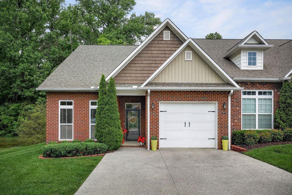 331 Bowerwood Cir, Cookeville