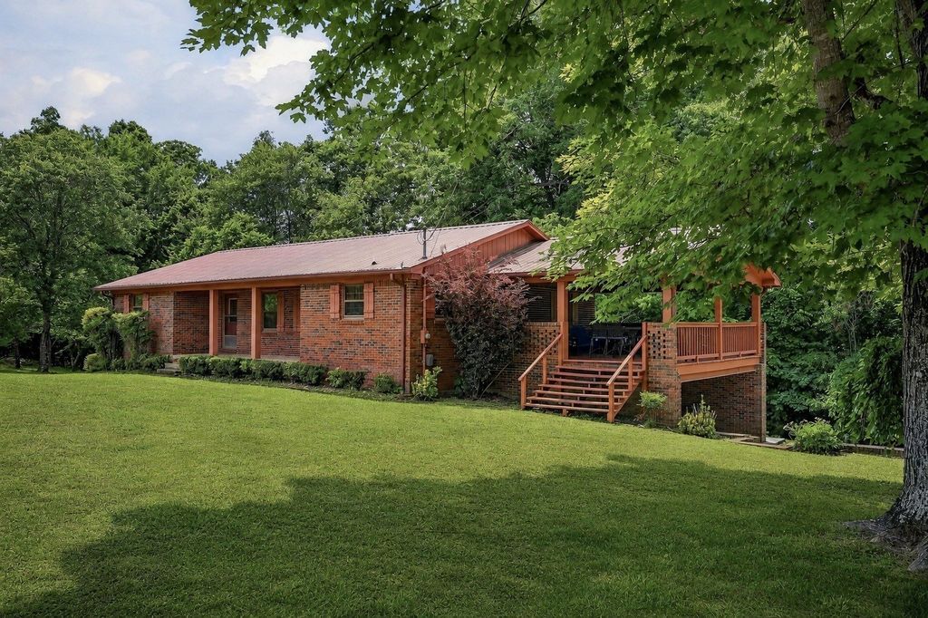 5642 Pates Ford Rd, Smithville