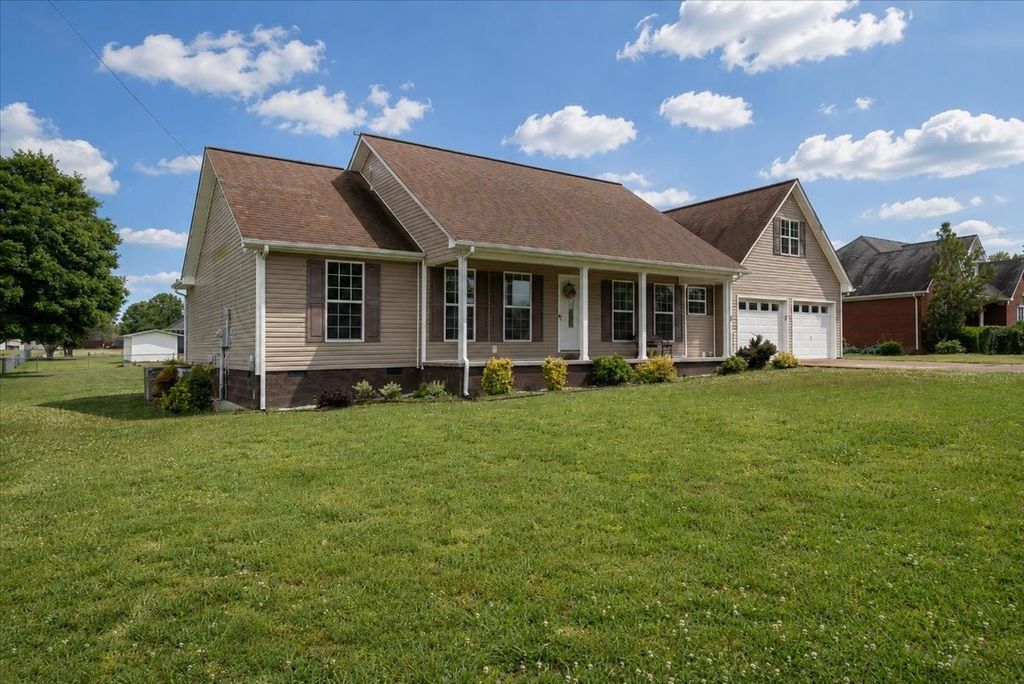 30 Taylor Cir, Ethridge