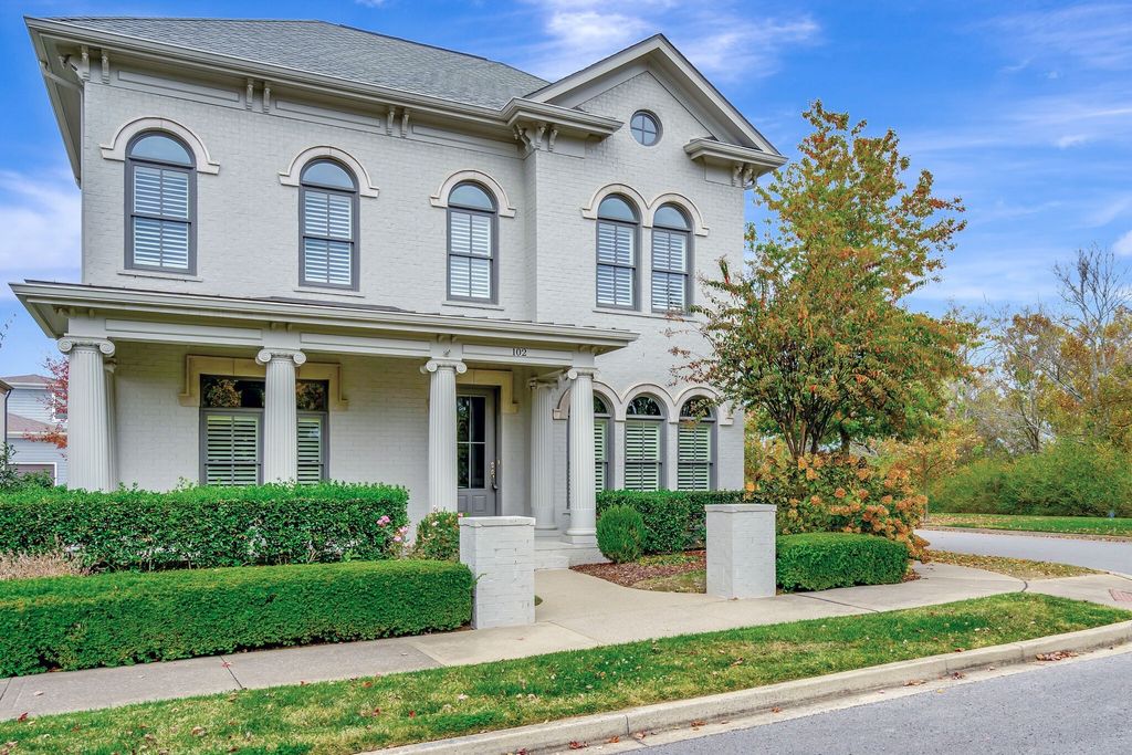 102 Fitzgerald St, Franklin