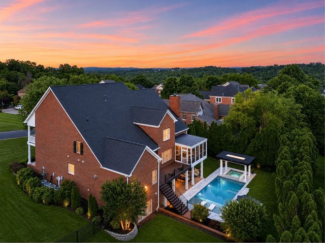 81 Governors Way, Brentwood