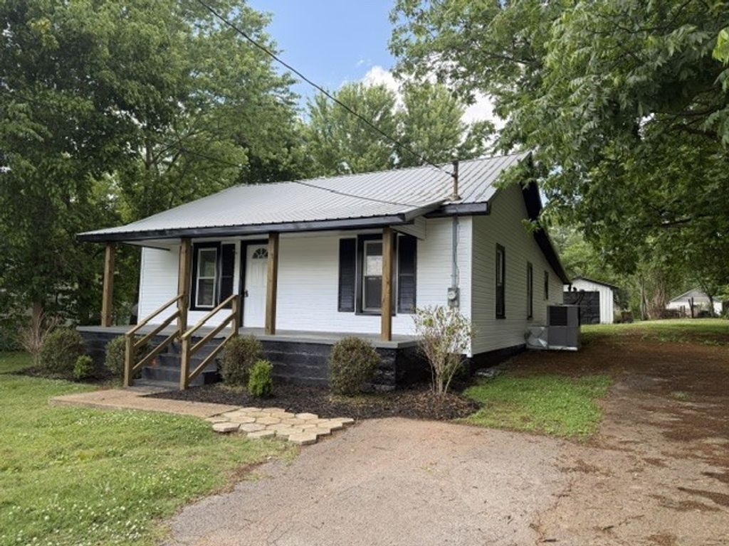 214 Myers St, Cowan