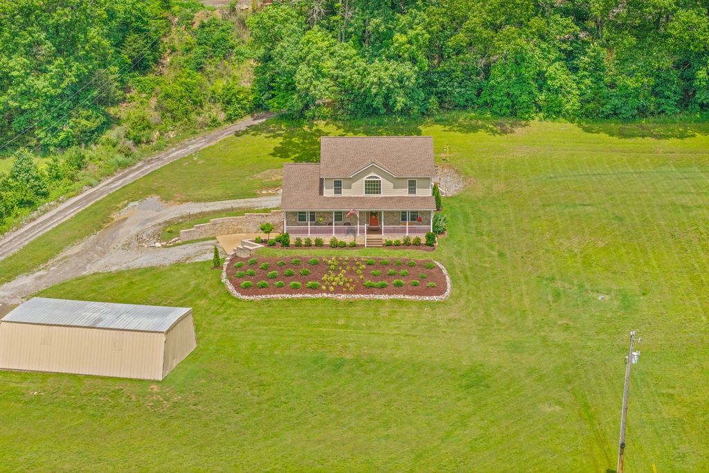 590a Lindsey Hollow Rd, Gallatin