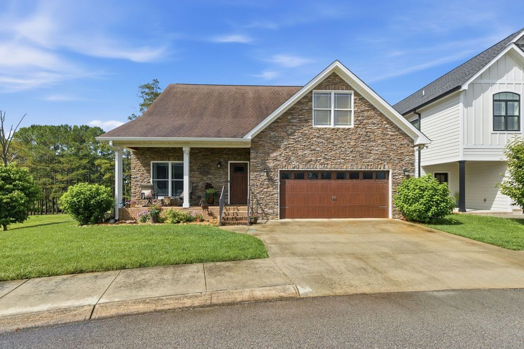 25 Dry Fork Dr, Winchester