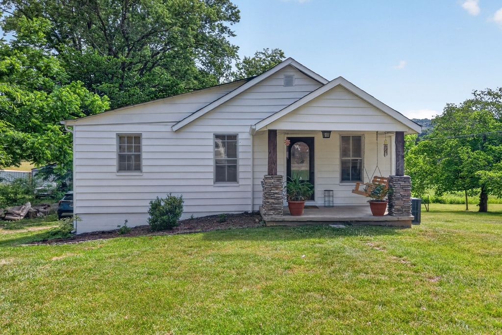 261 Mirandy Rd, Cookeville