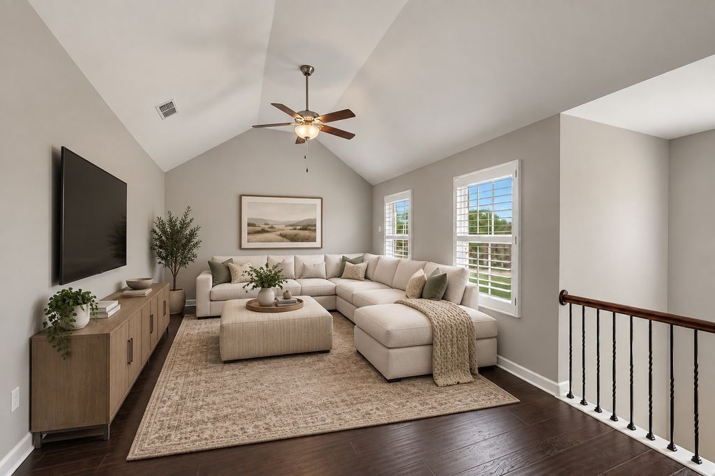 7394 Old Harding Pike, Nashville