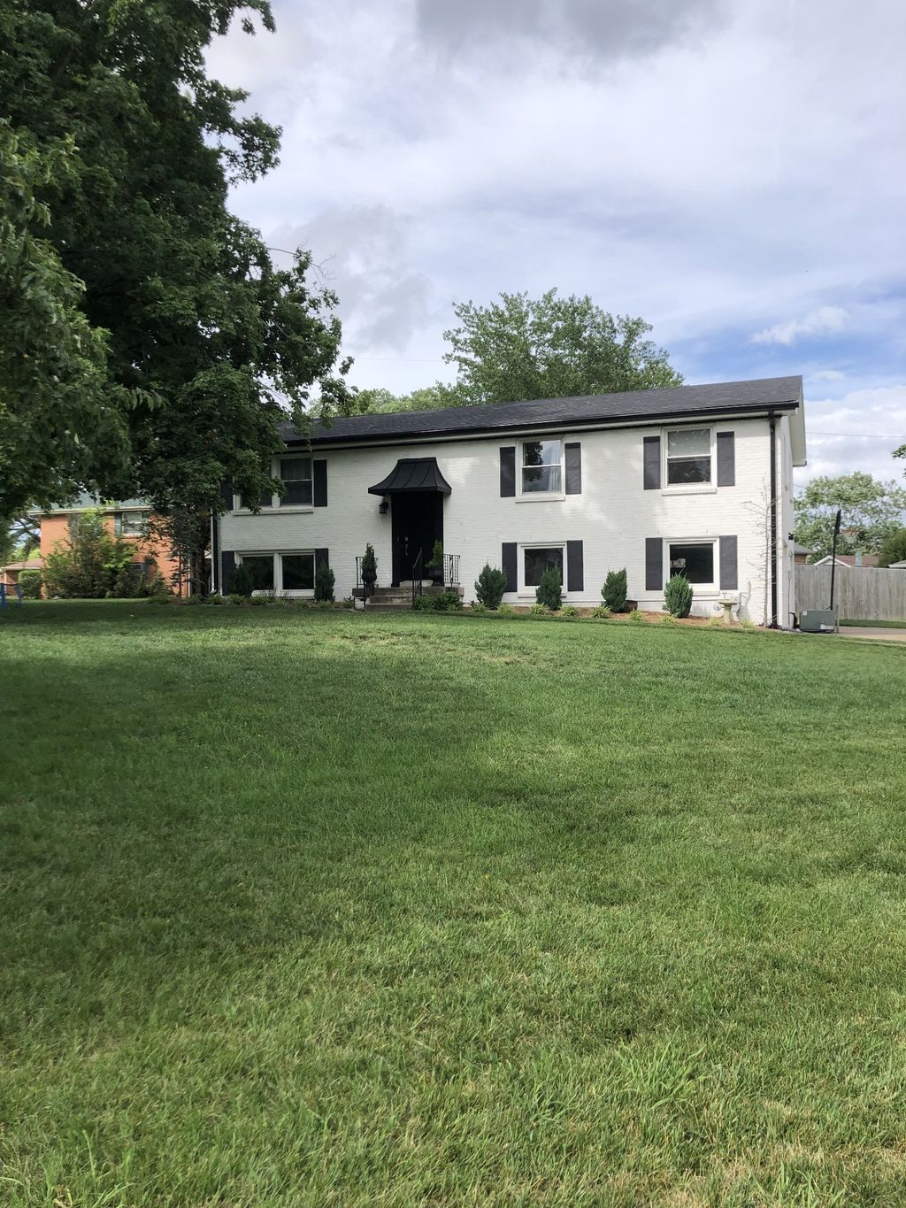 217 Alfred Dr, Clarksville